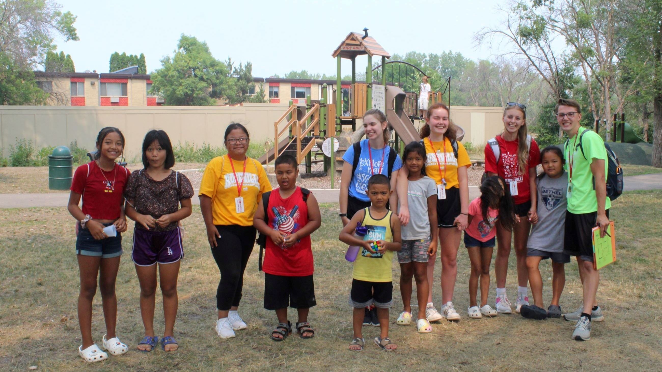 A picture of a group of kids and staff at Rec Connect.